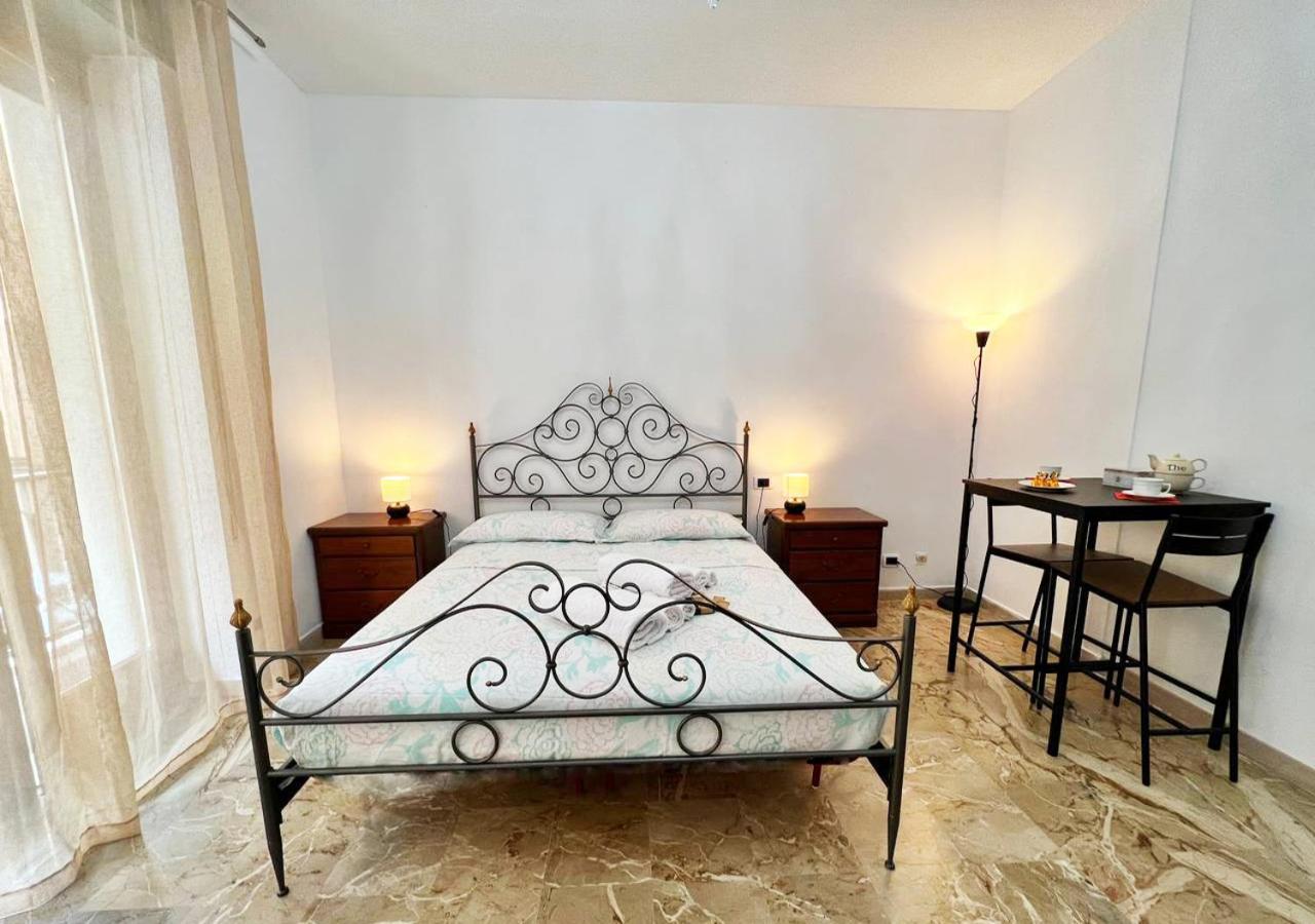 Casa Radiosa Varese Rooms Екстер'єр фото