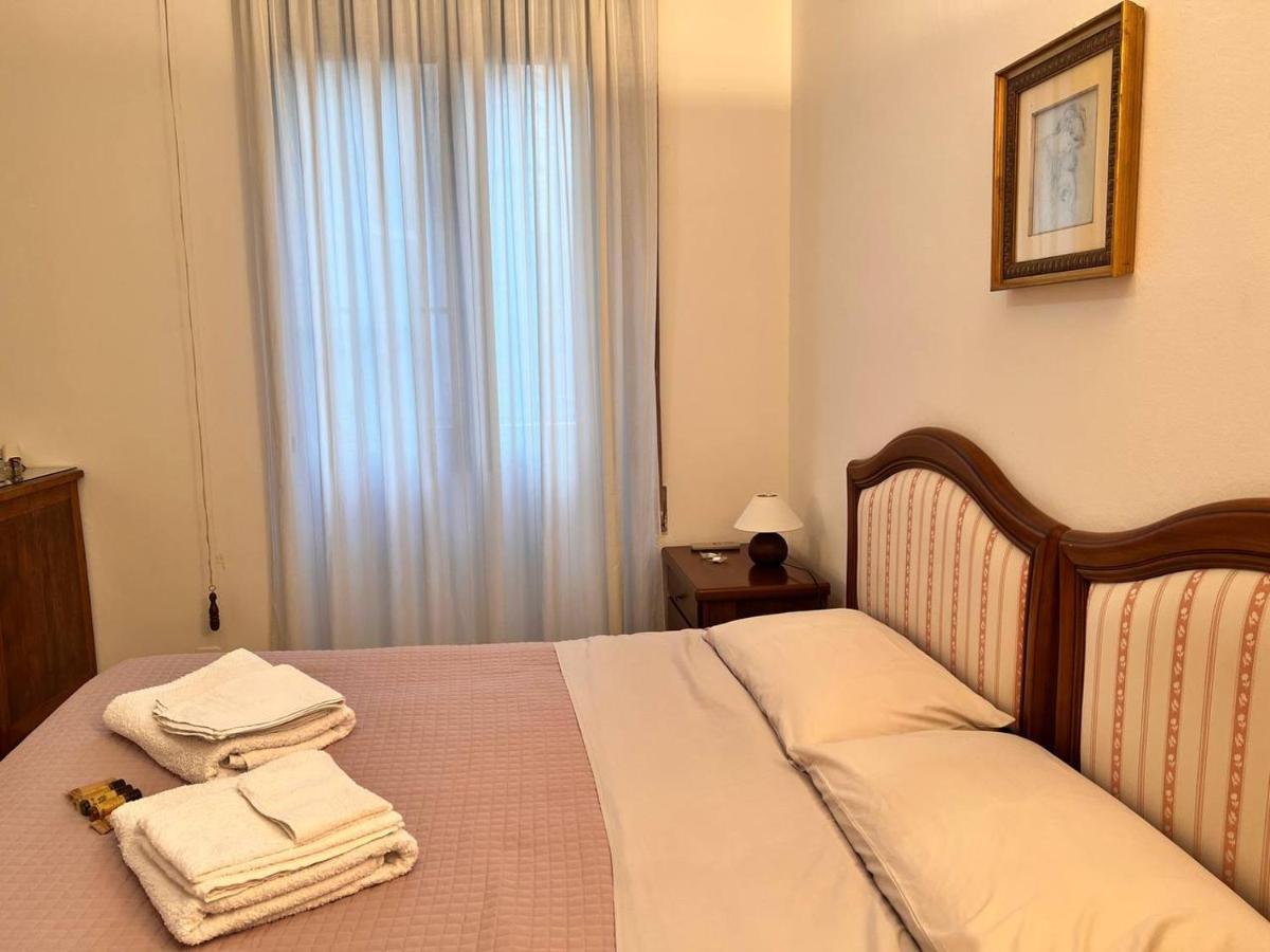 Casa Radiosa Varese Rooms Екстер'єр фото