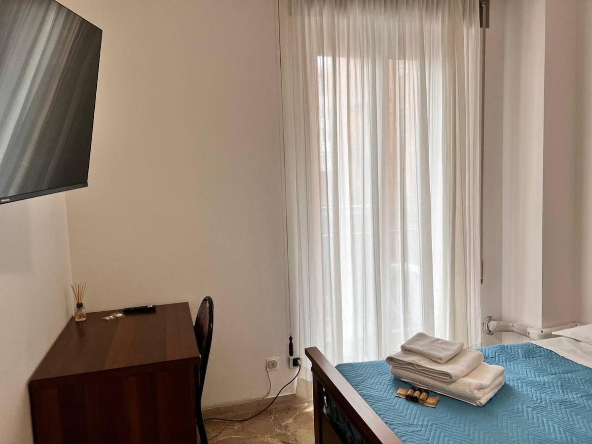 Casa Radiosa Varese Rooms Екстер'єр фото